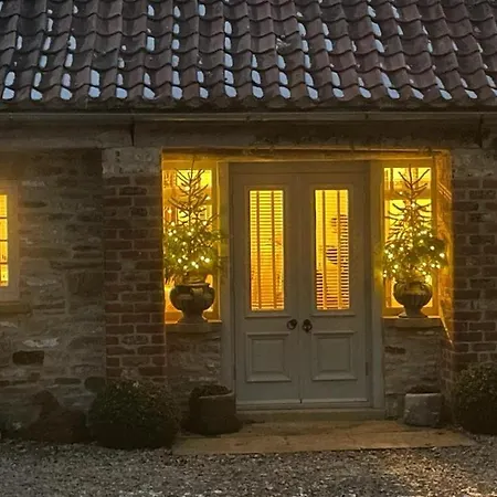 Seaves Mill Cartsheds Holiday home *
